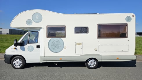 Skulp – Alkoof gezinscamper Skulp 128PK zonnepanelen