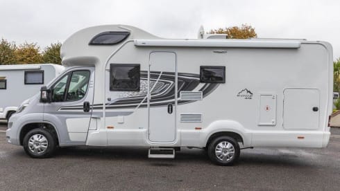 Fergie – 6 berth Swift edge INSURANCE INCLUDED
