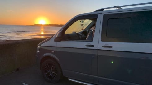 Vinny  – Vinny The VW Campervan