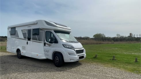 Huureenmobilhome – McLouis Carat 470G