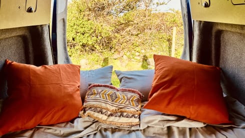 Doris – 2 berth High Top Ford campervan 2015