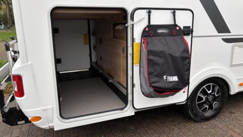 2P Adria Matrix 670SL