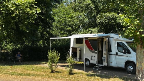 2p Fiat semi-integrated uit 2015
