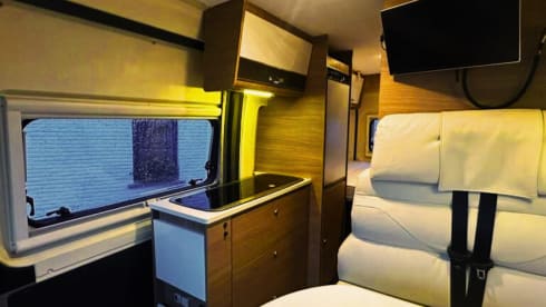 Wiewuiten – 2p Roller Team bus from 2017 (4 seats)
