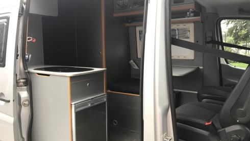 MB Sprinter 318 CDI (184hp) Full Option Bus Camper !! 210cm Stand Height !!