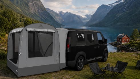 Pia – Camper elettrico Kia PV 5 per 2 persone