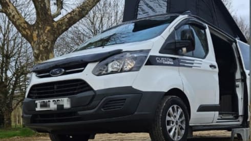 Alberto  – 2-4 berth Ford campervan from 2016