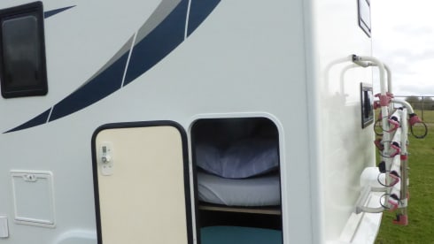 Flash Gordon – Chausson Flash "Flash Gordon" 646 / North Oxfordshire Based