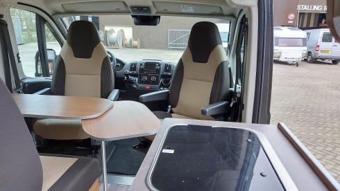 Westfalia Amundsen Camper with Busbiker
