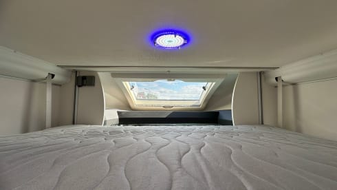 Luxury Camper from 2020 AUTOMATIC with 170 hp