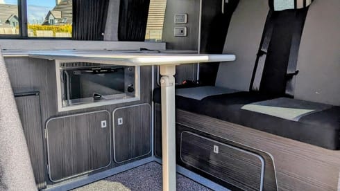 Holly  – 4 berth Volkswagen Campervan 