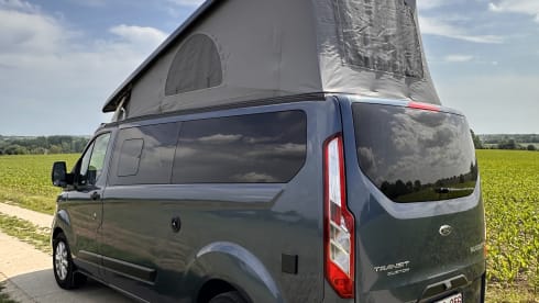 Nuggie Nugget – 4p Ford campervan from 2023