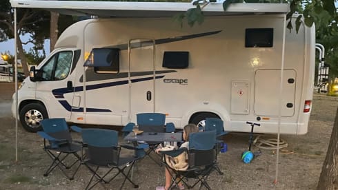 Escape motorhome  – 5 berth Fiat semi-integrated from 2017