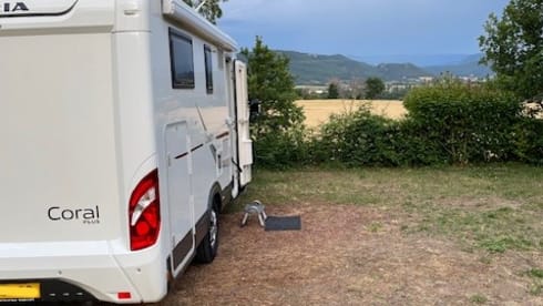 Adria Coral – 4p Adria Mobil semi-integrated from 2017