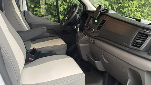 Marie-Louise – 6p Ford alcove from 2023