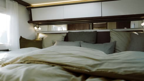 4p Ford Benimar cocoon 463 semi-integrated uit 2025