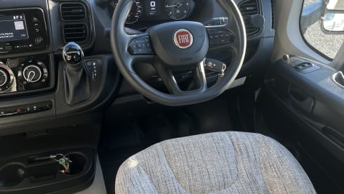 *AUTO-RÉSEAU* Swift Edge 2022 automatique 6 couchages