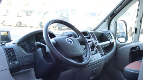 4p Fiat semi-integrated uit 2010