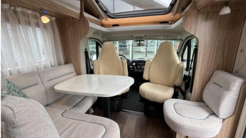 2p Hymer semi-integrated from 2019