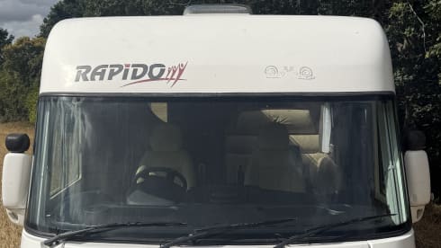 The Donny Drifter – Rapido met 4 slaapplaatsen, geïntegreerd vanaf 2009.