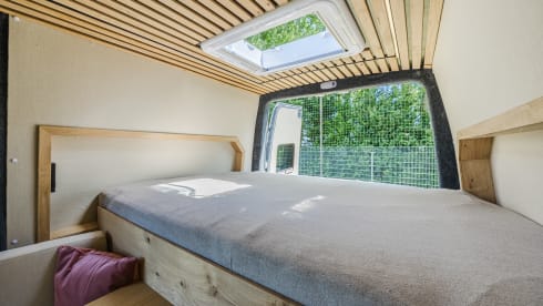Oaki Doaki – 3p Volkswagen bus from 2025