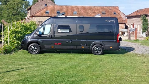 CliffDC – CliffDC - 2pers. Citroen Campervan from 2024
