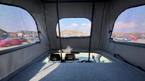 Annie – 2019 Volkswagen T6 FULLY EQUIPPED Campervan!