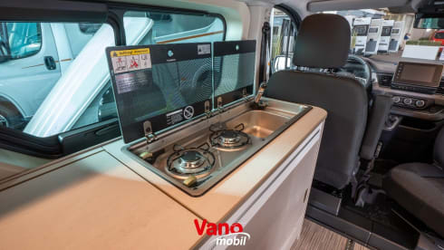 Patchke – 4p Bustner campervan, automatic