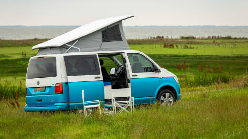 Two-toner  – Bakker Bus camper 2 pers. two-toner / off-grid