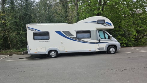 Basia. – 6 berth 6 passengers Bailey Approach on Peugeot Boxer