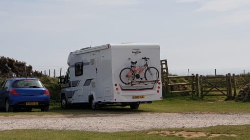 Roxanne – Dog Friendly, 2 berth , Adventure Holiday 
