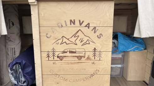 Wim  – 2p Renault campervan uit 2014