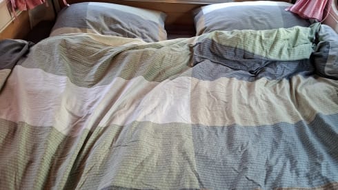 Tijdelijk onbruikbaar: Lady in Red – Nostalgic on the road