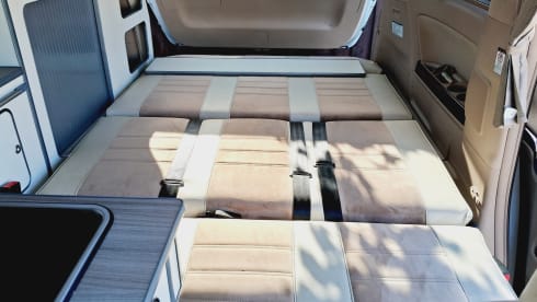 Mabel – Easy to drive, cosy automatic camper 