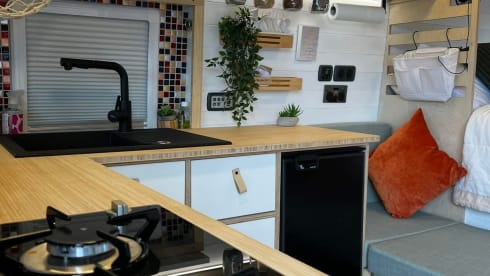 Ada – LUXURY - Spacious and beautiful Bespoke 3 berth Citroen Relay - Ada Van  