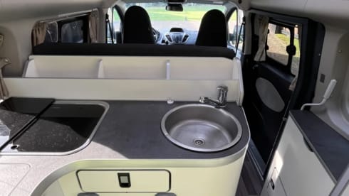 Ford Nugget Plus hoogdak 2018 mountain edition – 5p Ford Nugget Plus Westfalia campervan hoogdak uit 2018