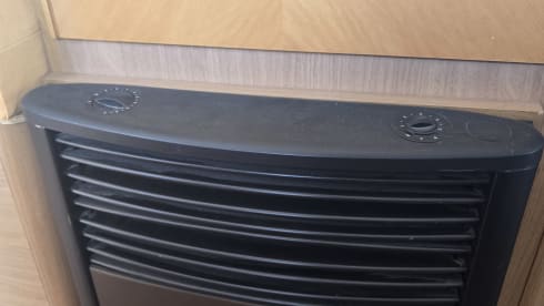 Morada 57 – Libertà su Quattro Ruote: Il Camper dei Tuoi Sogni ti Aspetta!