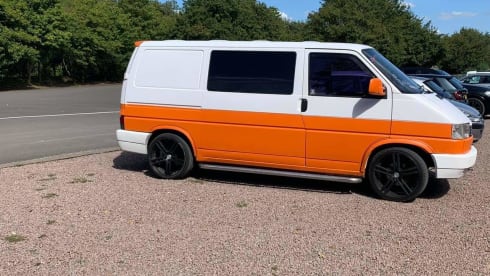 Zazu – ZAZU - VW T4 converted campervan 