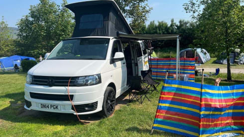 Falcon – 4 berth Volkswagen campervan from 2014
