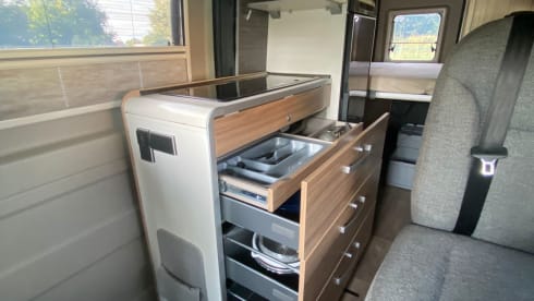 4p Hymer Grand Canyon buscamper uit 2021