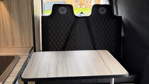 The Welsh Wanderer – 4 berth Volkswagen campervan from 2019