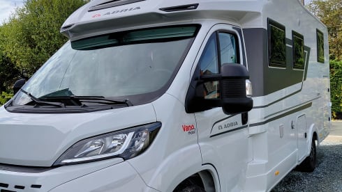 't Rijdend Huizeke – 4p Adria Mobil semi-integrated from 2025