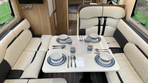Destiny – 6 berth Fiat Autoroller Luxury model
