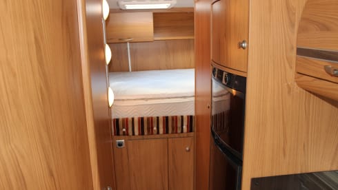 SPACIOUS LUXURY EQUIPPED CAMPER 2008