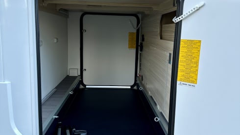 Adria Compact DL automatic 3p from 2024