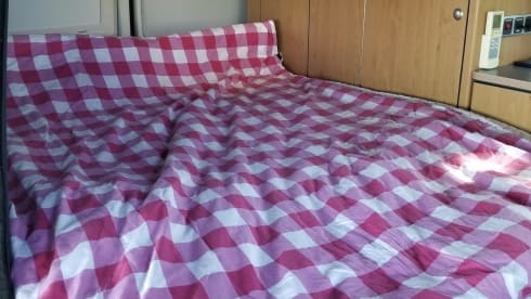 Sunny!  – Luxury VW T5 Camper