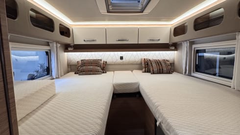 Weinsberg 600 Meg 2p from 2024