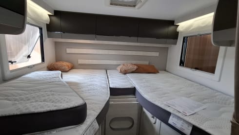 Mobile-Home –  Nordic Edition 627GA Sky Ford 170 AUTOMAAT uit 2025 