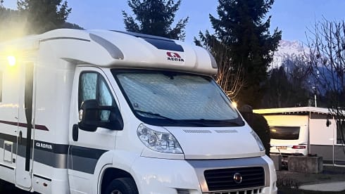 Mijn Trots  – 3p Adria Mobil semi-integrated uit 2013