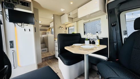 Luxe en comfort – 4p Hymer semi-integrated from 2023